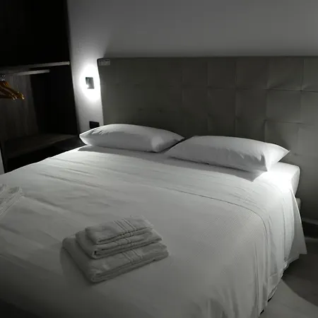 Os Horizon Aparthotel *