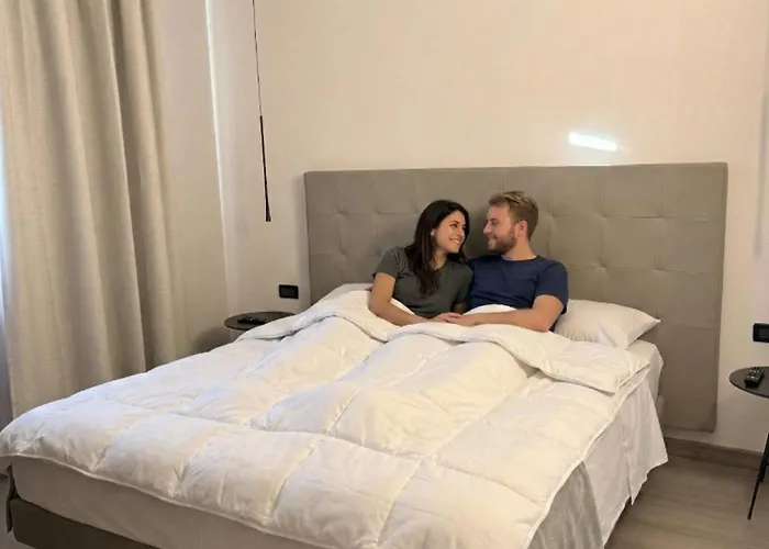 Os Horizon מלון דירות SantʼEufemia Lamezia